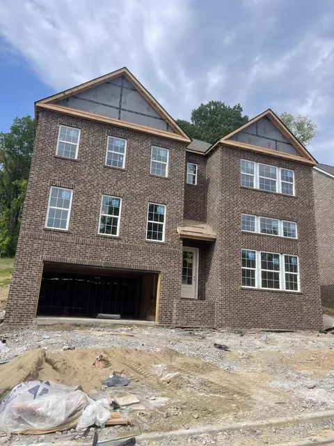 1105 Parklawn Dr, Nashville, TN 37211