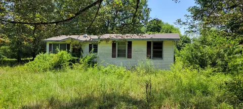 650 Daisy Cir, Cumberland Furnace, TN 37051