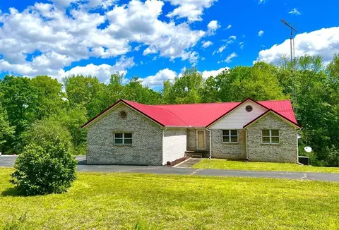 6090 Birdsong Rd S, Camden, TN 38320