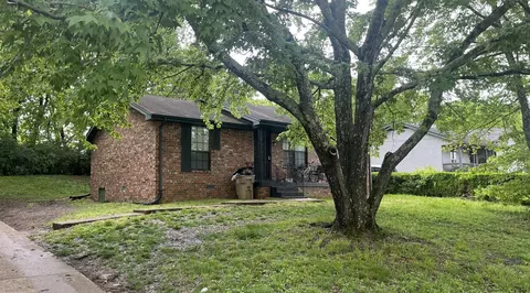 3728 Brickmont Dr, Nashville, TN 37207
