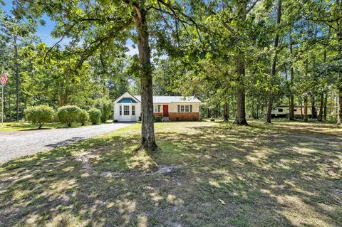 150 Indian Creek Rd, Hohenwald, TN 38462