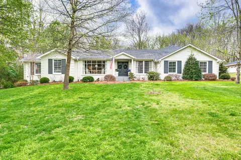 6337 Torrington Rd, Nashville, TN 37205
