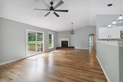 509 Ridgemont Dr, Dickson, TN 37055 photo 8