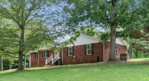509 Ridgemont Dr, Dickson, TN 37055