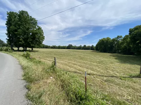 10 River Eagleville Rd # A, Eagleville, TN 37060 photo 2
