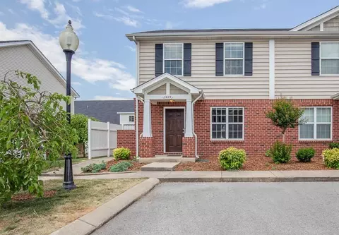 4844 Octavia St, Murfreesboro, TN 37129