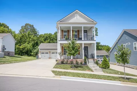 604 Quiet Cir, Nolensville, TN 37135