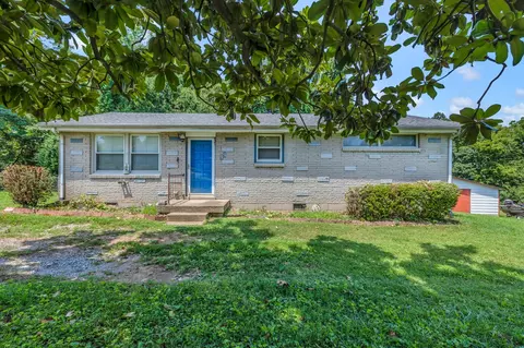 99 Thelma Dr, Mount Juliet, TN 37122
