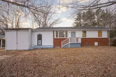 612 Ponderosa St, Hohenwald, TN 38462
