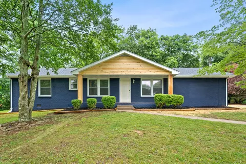 2168 Allendale Dr, Clarksville, TN 37043