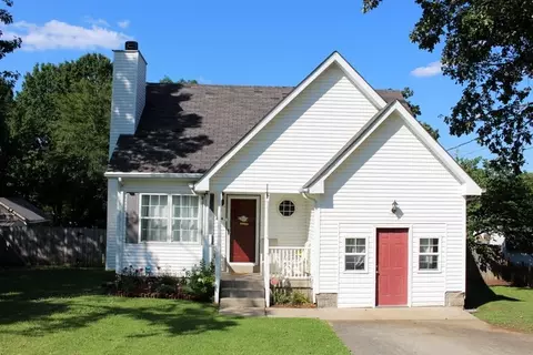 307 Center St, La Vergne, TN 37086