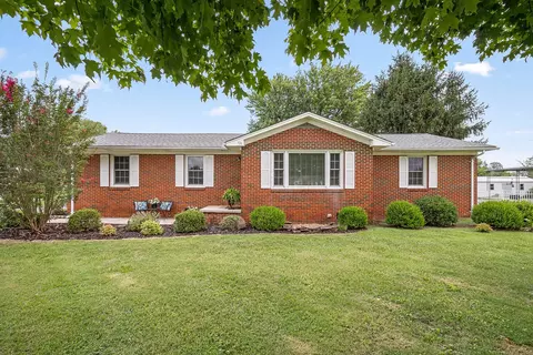 122 N Hills Dr, Mcminnville, TN 37110