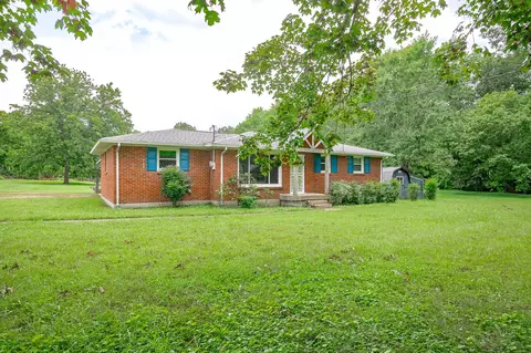 1203 Darbytown Dr, Nashville, TN 37207
