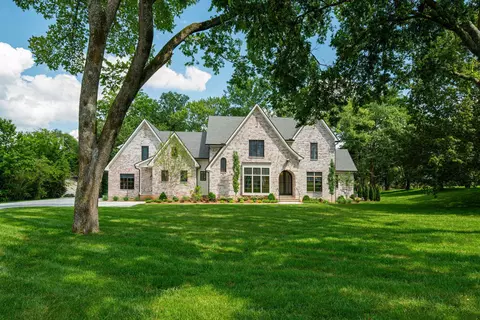 5947 Long Meadow Rd, Nashville, TN 37205