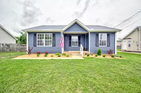 336 Pioneer Dr, Oak Grove, KY 42262
