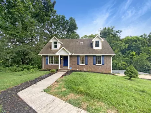 407 Warren Cir, Clarksville, TN 37040