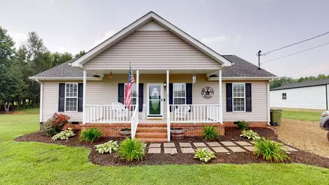 12 Heritage Rd, Fayetteville, TN 37334