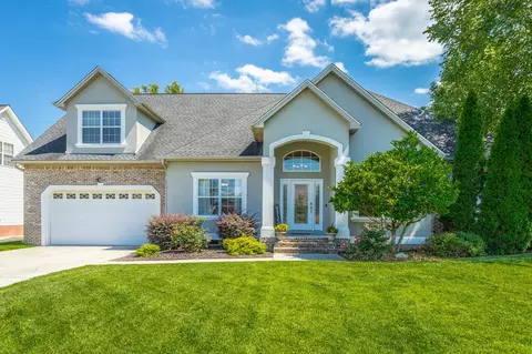 8628 Streamside Dr, Ooltewah, TN 37363 photo 1