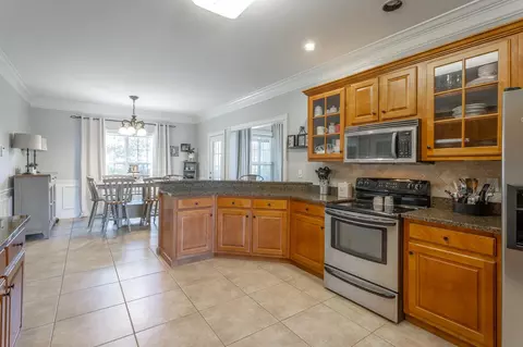 8628 Streamside Dr, Ooltewah, TN 37363 photo 16
