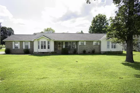 16 Dandelion Trl, Fort Oglethorpe, GA 30742