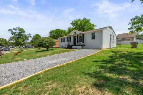 3242 Viking Rd, Nashville, TN 37218