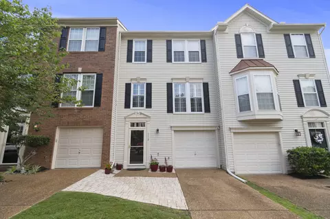 7112 Wheat Rd, Fairview, TN 37062