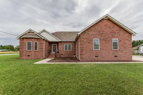 17 Maggie Ct, Manchester, TN 37355