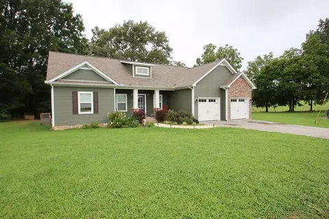 155 Saddle Dr, Sparta, TN 38583