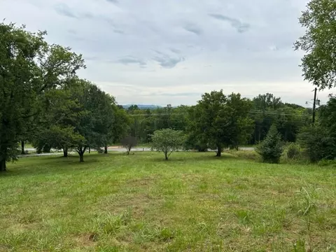 6245 Mcdaniel Rd, College Grove, TN 37046