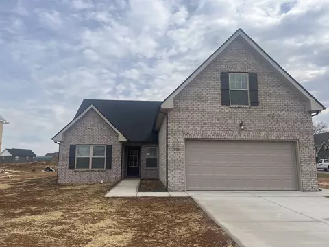 2806 Mesa Dr, Christiana, TN 37037