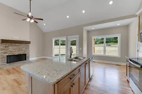 1138 Goose Dr, Springfield, TN 37172 photo 11