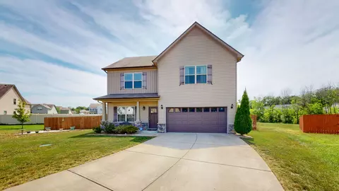 1511 Halverson Dr, Murfreesboro, TN 37128
