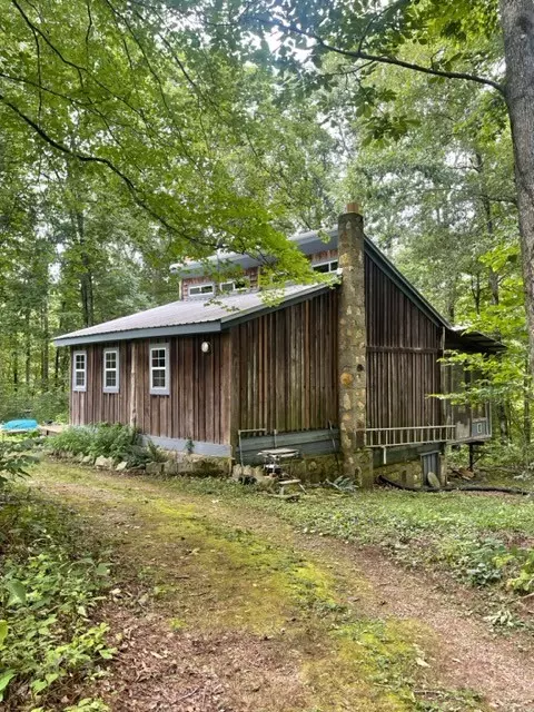 223 Turner Sims Rd, Hohenwald, TN 38462