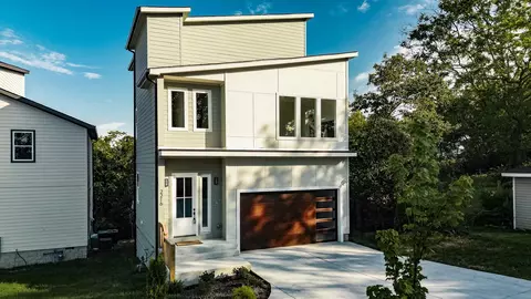 2216 Summitt Ave, Nashville, TN 37218