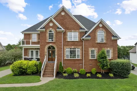 1041 St Hubbins Dr, Spring Hill, TN 37174