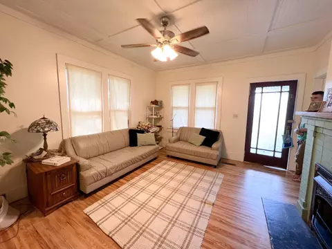 506 Spring St, Decherd, TN 37324 photo 5