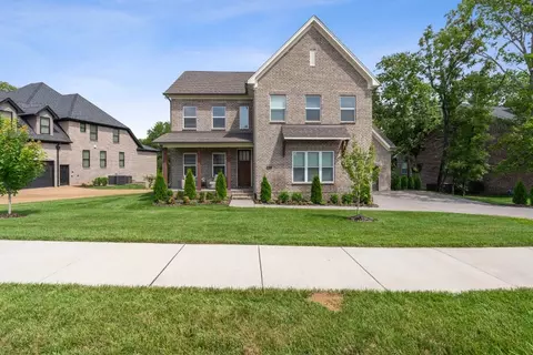 1005 Quillen Way, Lebanon, TN 37087