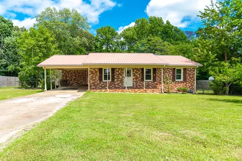 64 Tunstill Loop Rd, Fayetteville, TN 37334