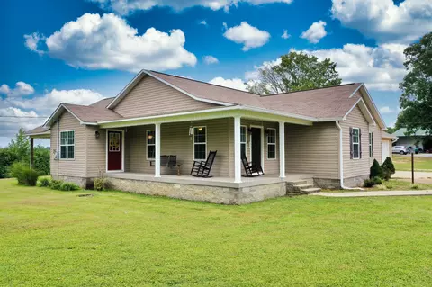 735 Crossroads Church Rd, Huntingdon, TN 38344