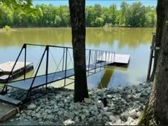 1012 River Front Dr, Clifton, TN 38425