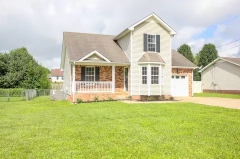 3456 Kingfisher Dr, Clarksville, TN 37042