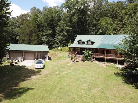 7070 Whites Holler Rd, Nunnelly, TN 37137
