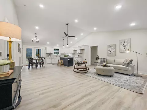 39 Round Lick Hills Ln, Watertown, TN 37184