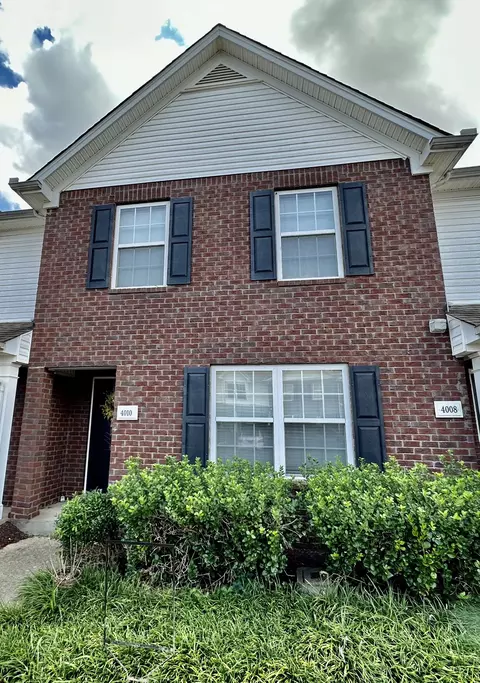 4010 Rg Buchanan Dr, La Vergne, TN 37086