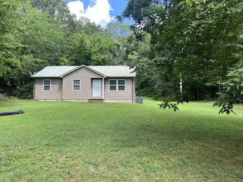 2443 Washer Hollow Rd, Nunnelly, TN 37137