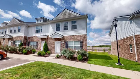 108 Dry Creek Commons Dr, Goodlettsville, TN 37072
