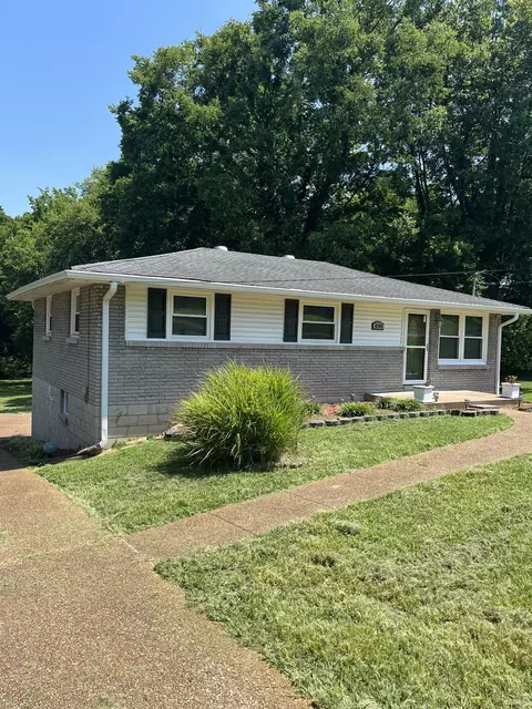 4104 Edwards Ave, Nashville, TN 37216
