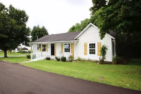 120 E Bronson, Sparta, TN 38583