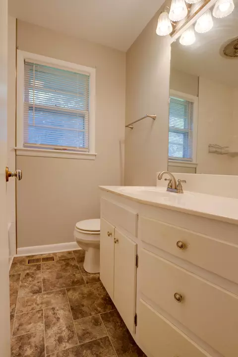 100 Oak Dr, Dickson, TN 37055 photo 14