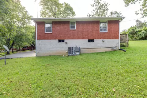 100 Oak Dr, Dickson, TN 37055 photo 31